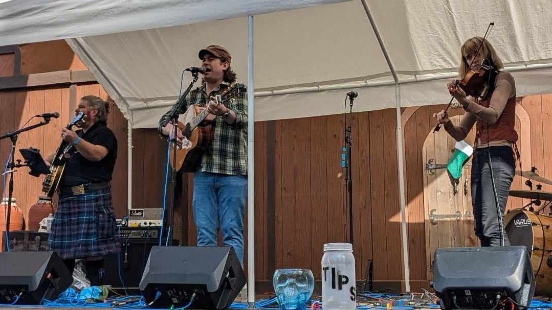 The Yokes performing at Sherwood's Argosy Stage.